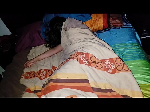 ❤️ El fillastre renya la seva jove madrastra mentre dorm. ❤ Només porno al ca.pornogroupp.ru ❌